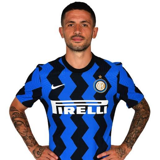M. Vecino (CMF)