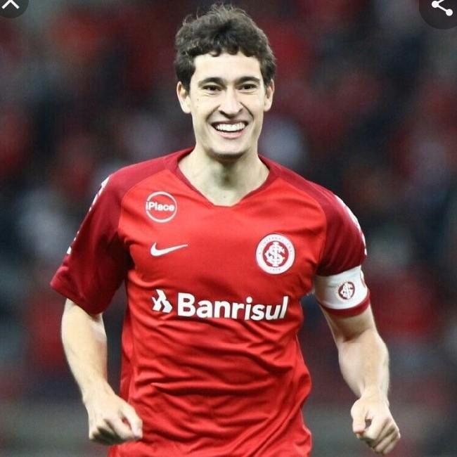 Rodrigo Dourado