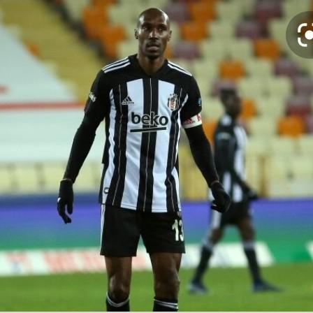 Atiba Hutchinson