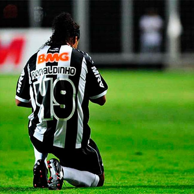 Ronaldinho49 FC