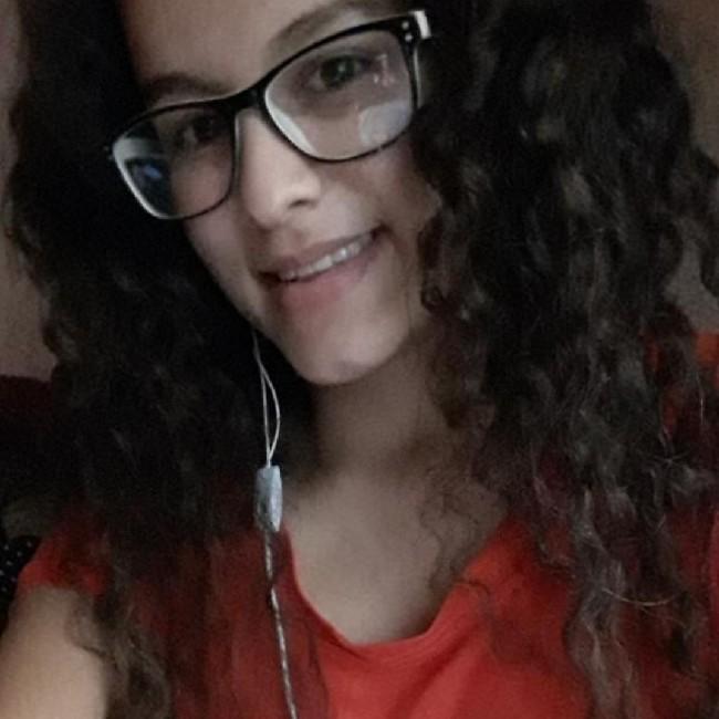 Isa Cabral