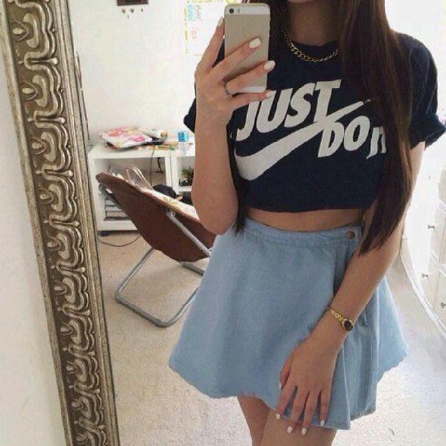 √Ｌｉｌｙ Ｋｉｎｇ√