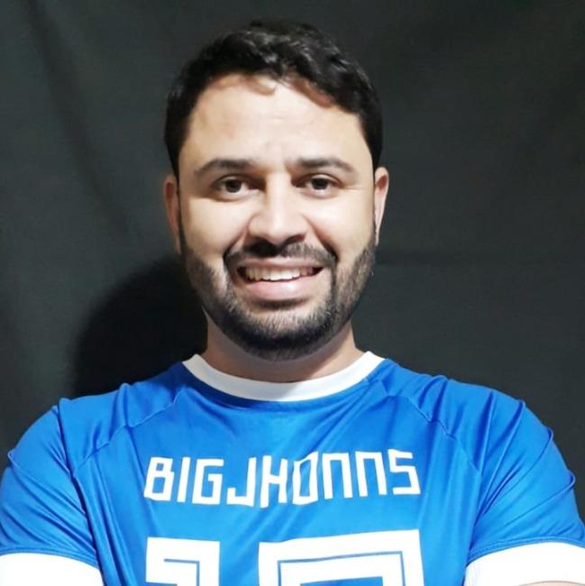 BIGJHONNS