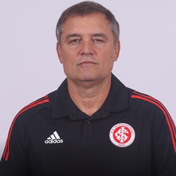 (T) Diego Aguirre