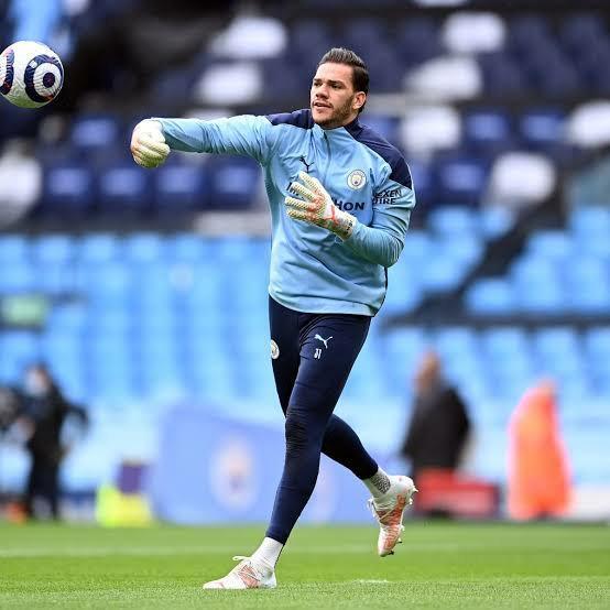 Ederson Santana de Moraes