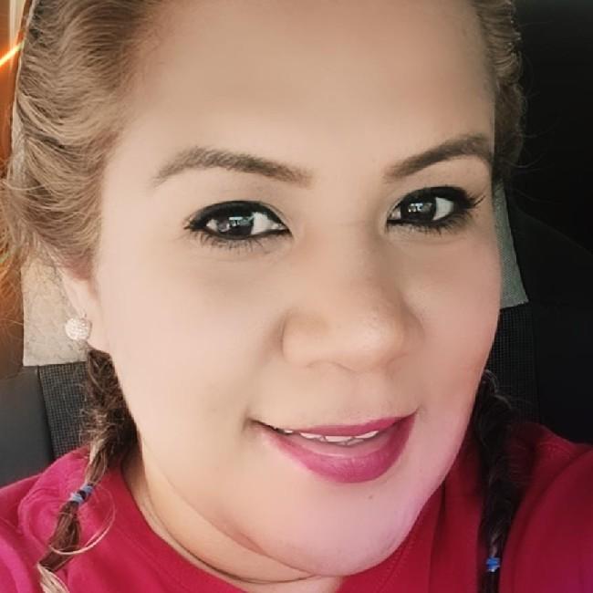 Janet Navarro