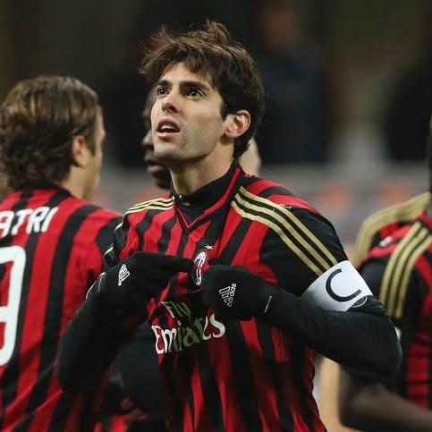 (MAT) Kaká