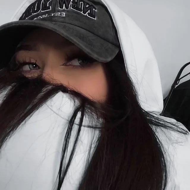 ɆłɨƶȺ Ħᵾđsøn