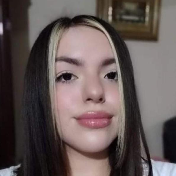 Kimberly Nicole Valencia Muñoz