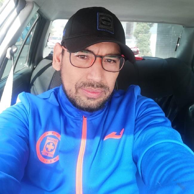 **Christian Ricardo Domínguez Saldaña