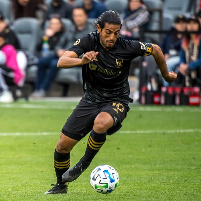 Carlos vela