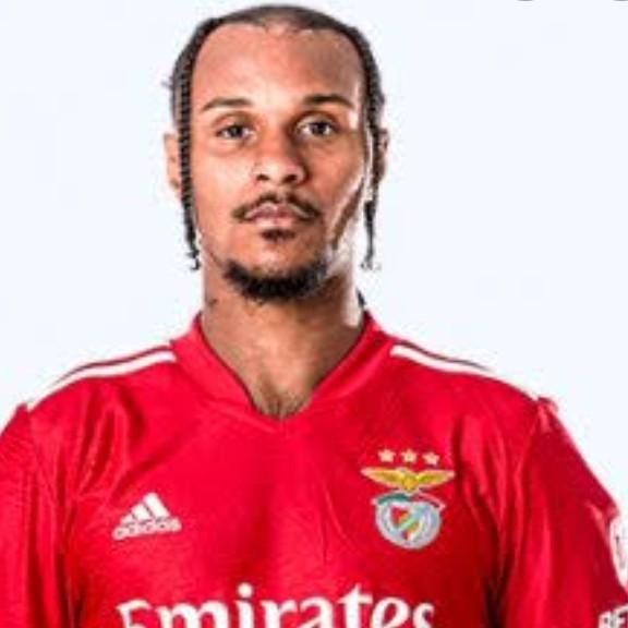 Valentino Lazaro