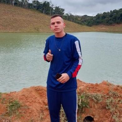 Adriano Ribeiro