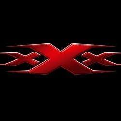 Sra Xavier e Xavieres - Triplo X