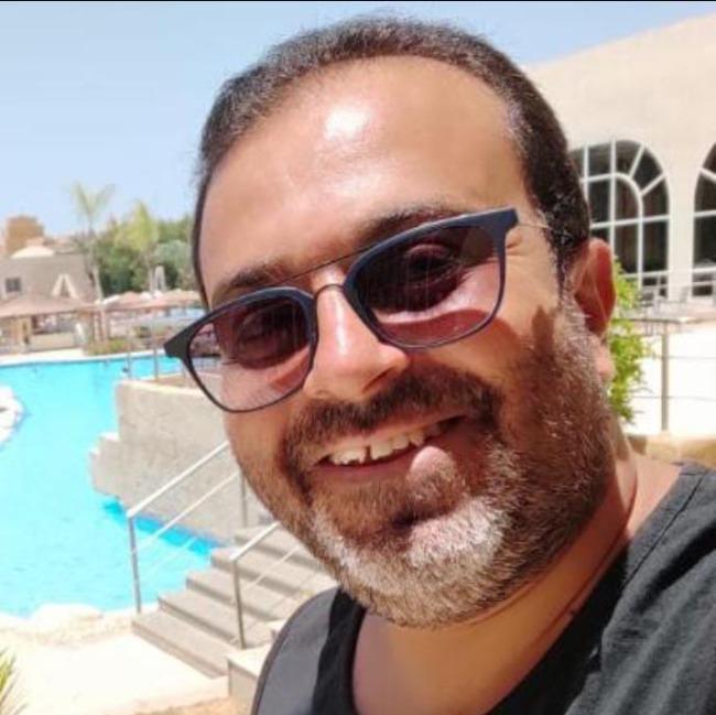 عماد وفيق