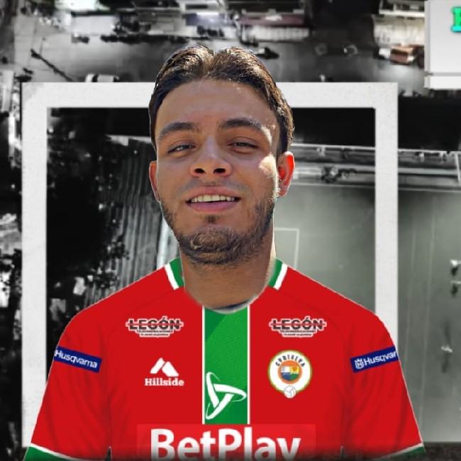 KEVIN ARBELAEZ 21