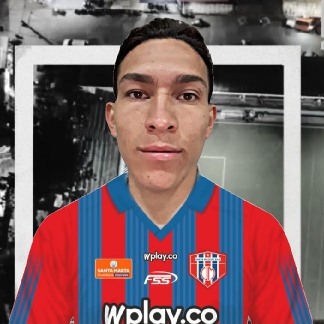 ESNEIDER FLORES  8