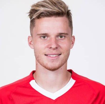Nico Elvedi