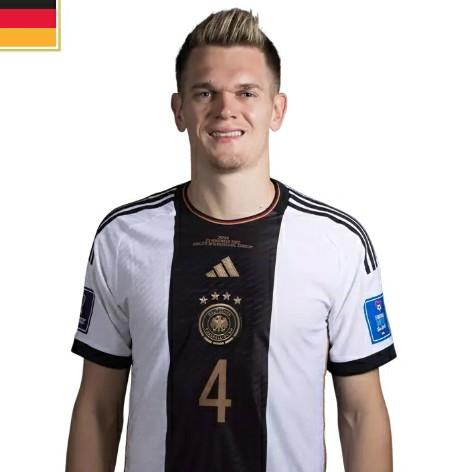 Ginter, Mathias