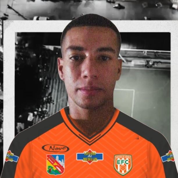 Daniel Meneses #12