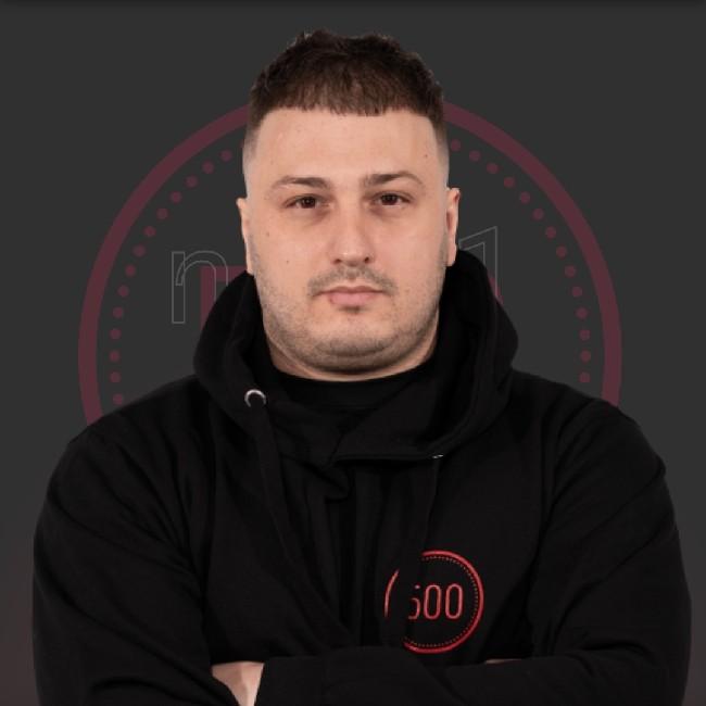niki1