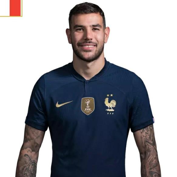 Hernández, Theo