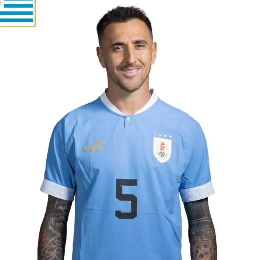 Vecino, Matías