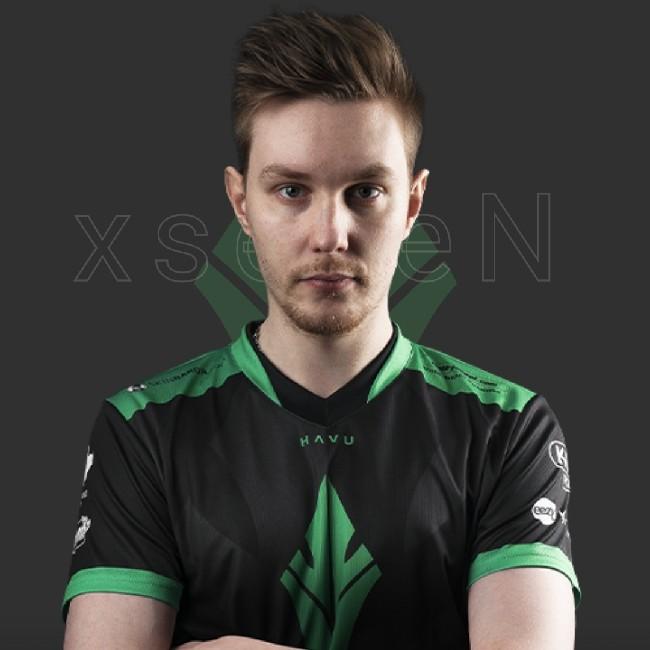 xseveN