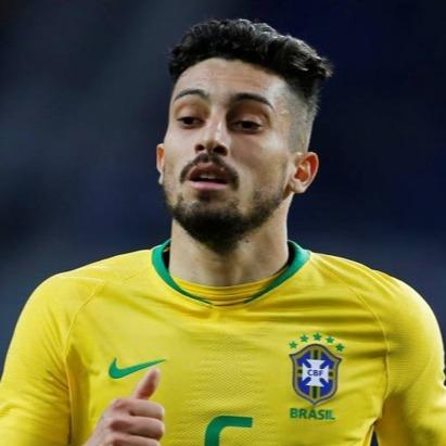 Álex Telles