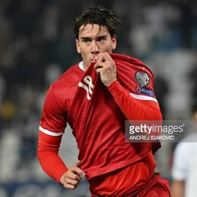 Dušan Vlahović