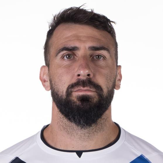 L. Pratto