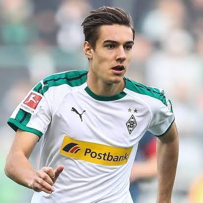 Florian Neuhaus