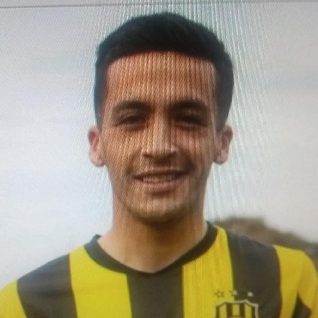 11- Maxi Méndez (meia)