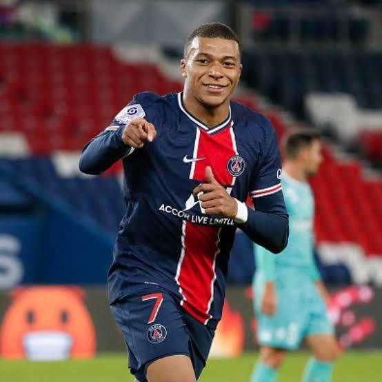 (CA) Kylian Mbappé