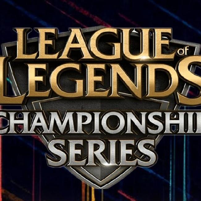 LEAGUE OF LEGENDS