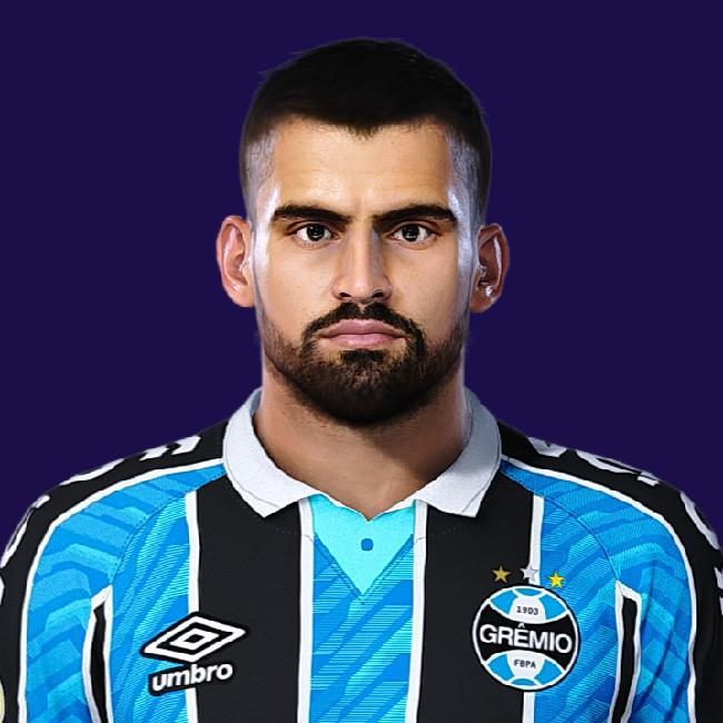Theo Veiga (MC)