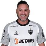 (T) Antonio Mohamed