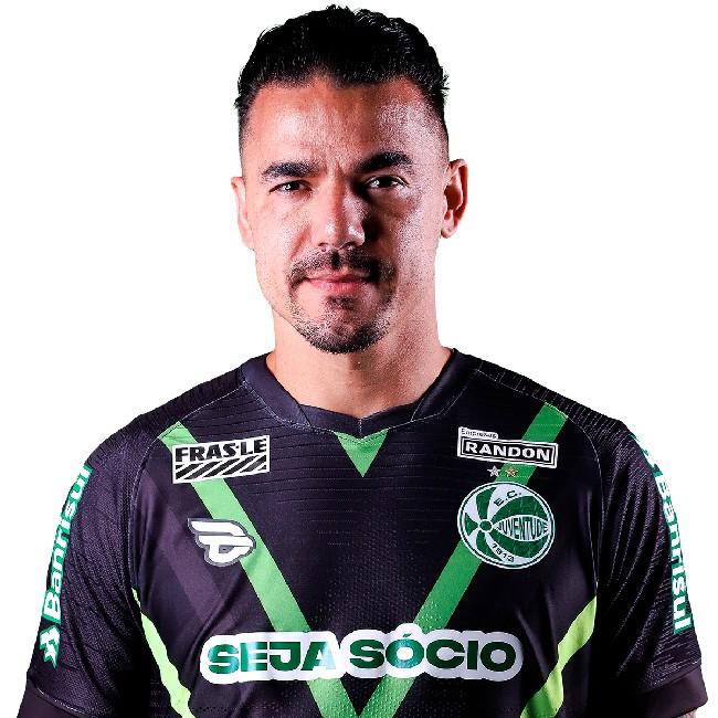 (G) Felipe Alves