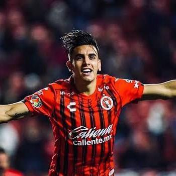 18- Alexis Castro (atacante)