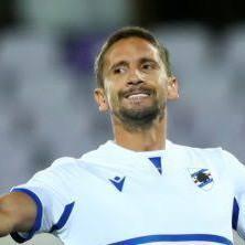 6- Gastón Ramirez (meia)