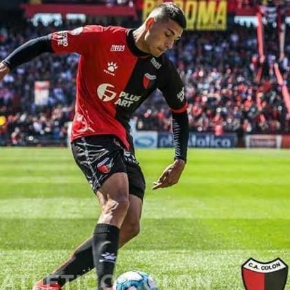 30- Santiago Pierotti (LE)