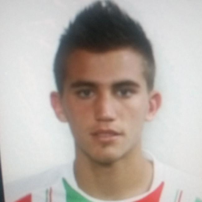 13-Gonzalo Piovi (LD)