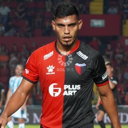 40- Rafael Delgado (zagueiro)
