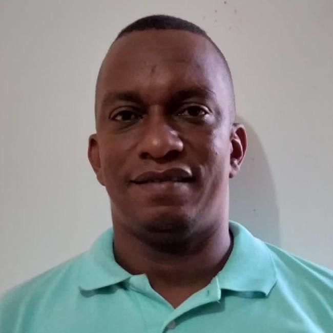 Edward Zamora Gamboa