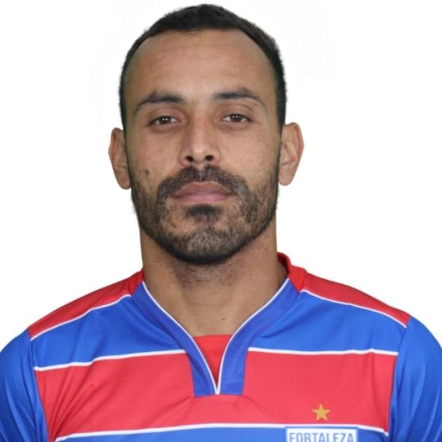 Moisés