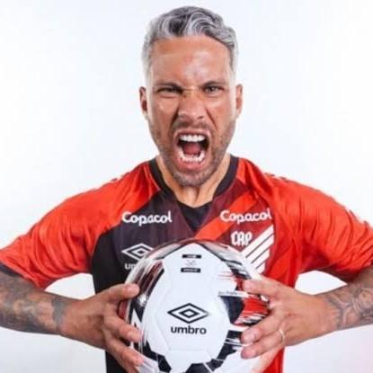 Marlos (Bruno Marinho)