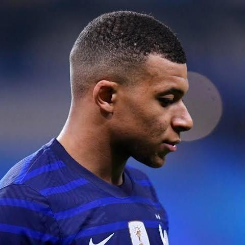 (CA) Mbappe
