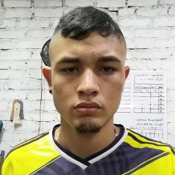 Yery Alexander Gilon Escobar