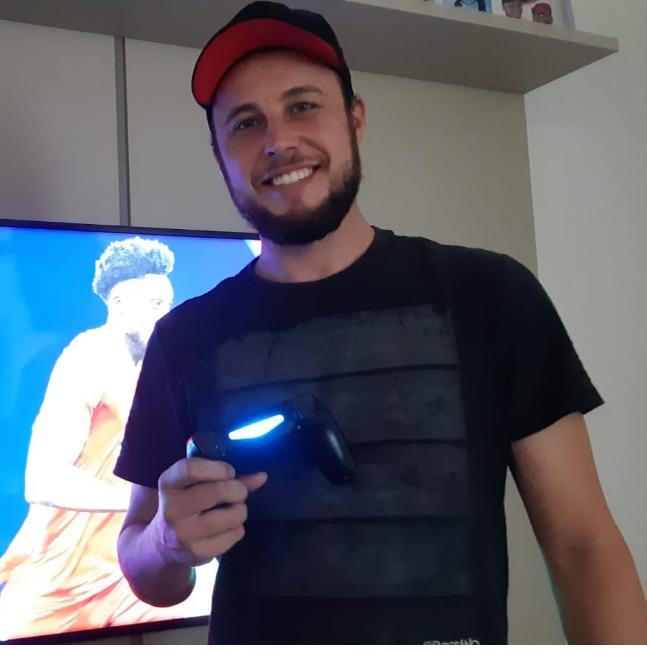 EMERSON SCHROEDER - ESSO_SFM