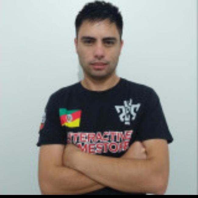 RENAN SANTANA MACHADO - RENAN_SAPUKA